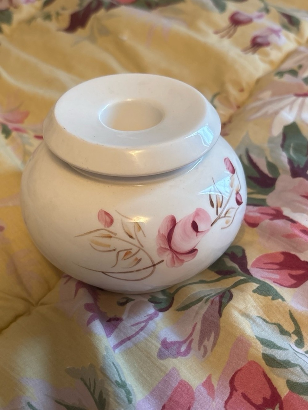 White Ceramic Floral Candle Holder with Pink Rose Accent